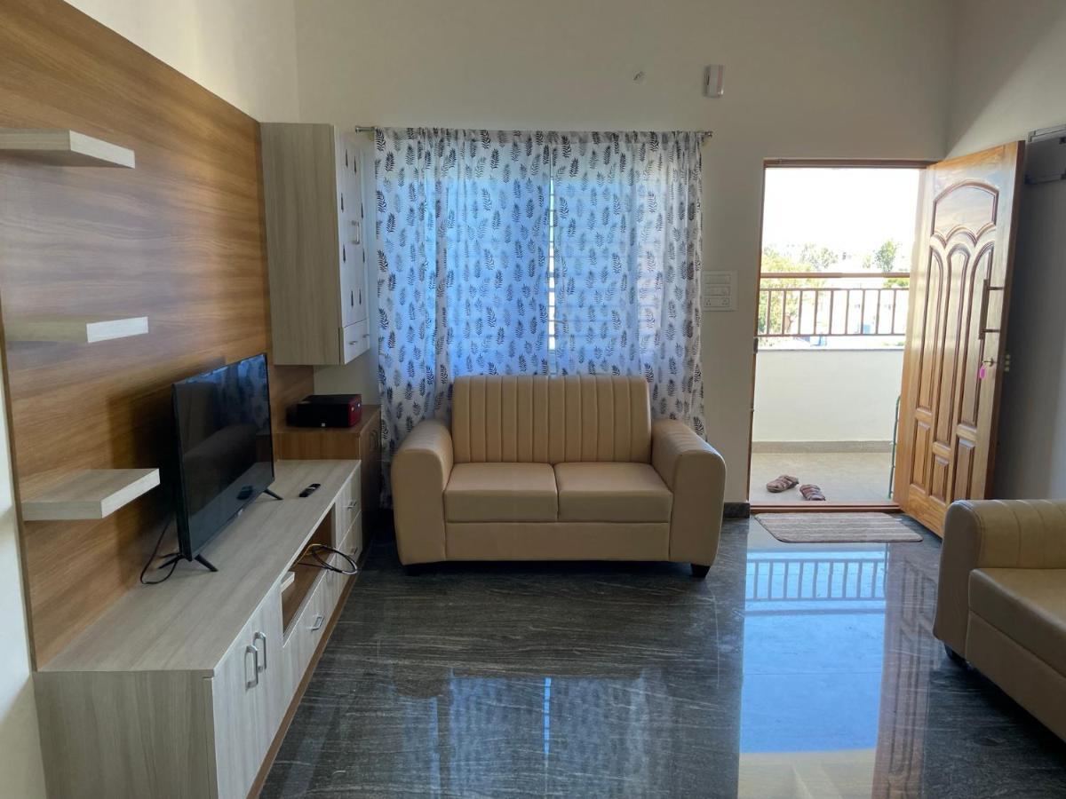 Sagar Niwas-1Bhk And 2Bhk Short Stay Flats - Nh Hcl Ec Bommasandra Бангалор Экстерьер фото